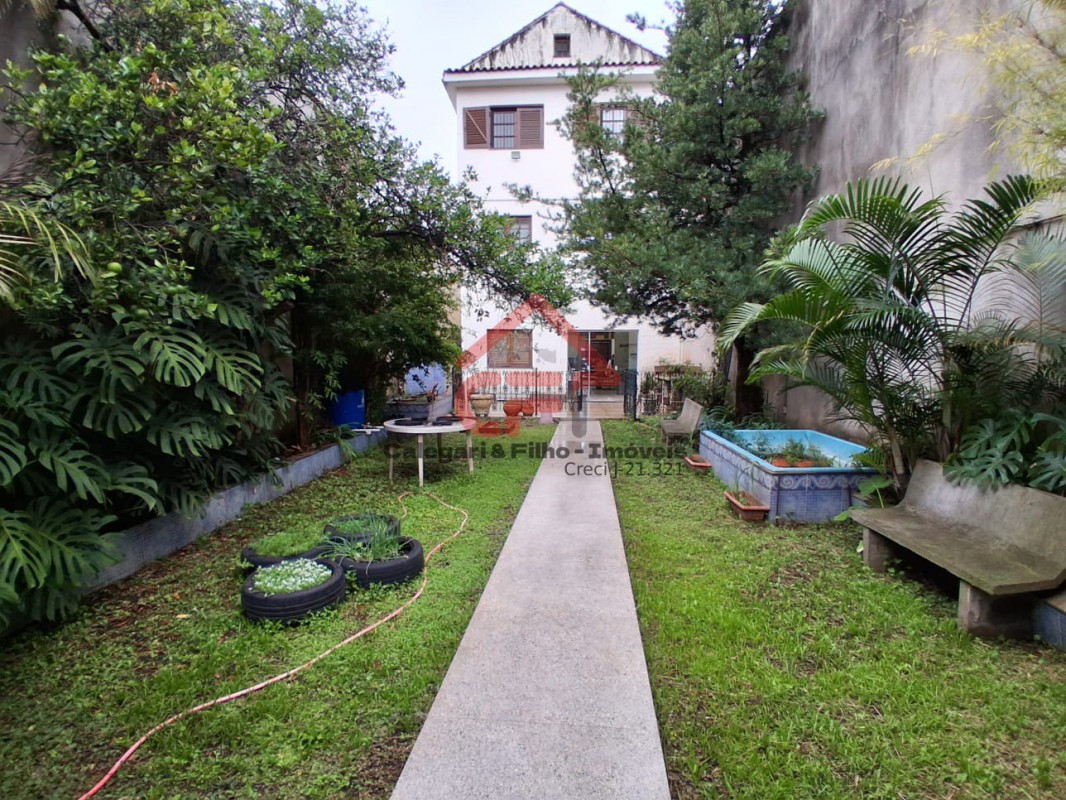 Sobrado de Alto Padrão
